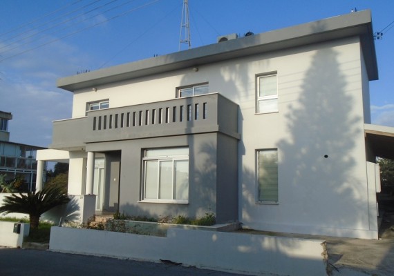 Three-Bedroom House in Geroskipou, Paphos