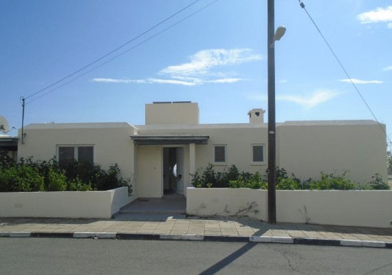 Three-Bedroom House in Mesogi, Paphos